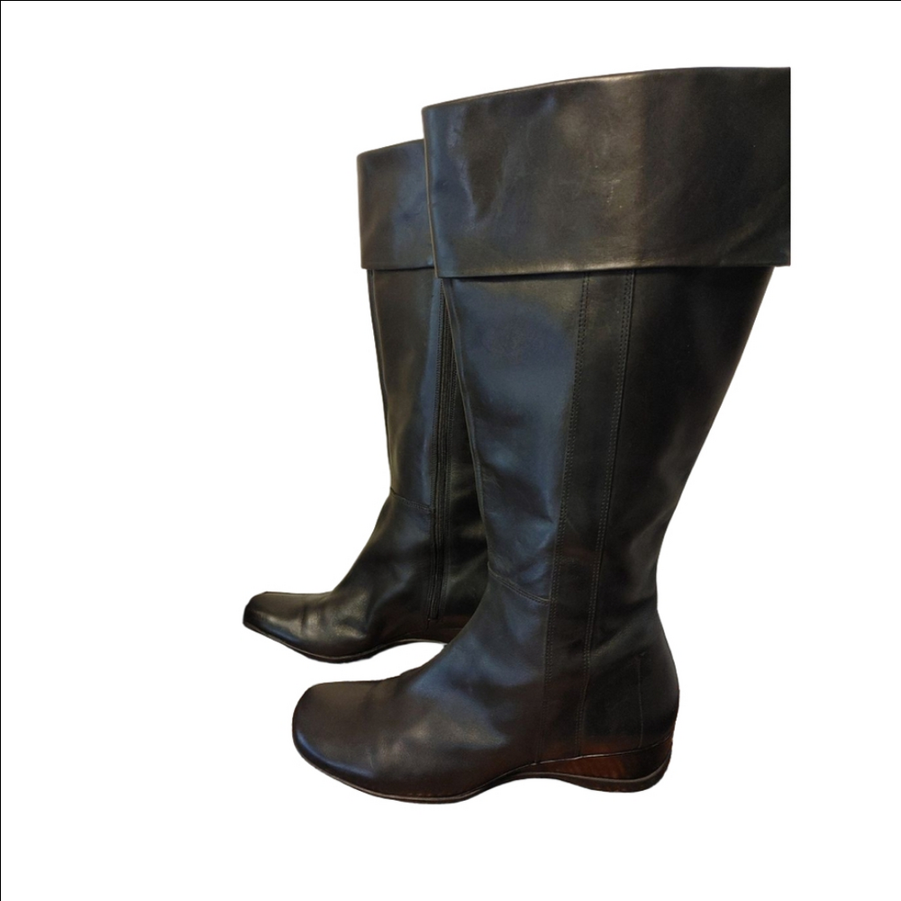 Kenneth Cole Reaction Leather Boots Size 8.5M